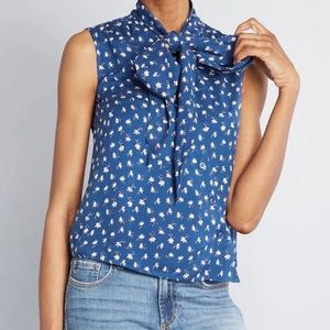 Floral Tie-neck blouse